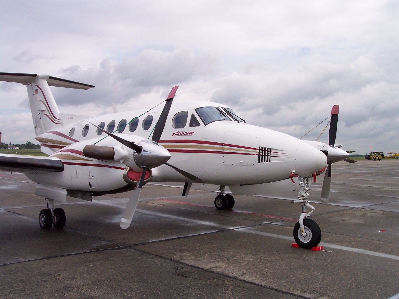 Beechcraft King Air B200 Super King Air twin-turboprop aircraft in flight
